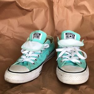 Light Blue Low Top Converse • Size Womens 7